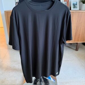 Vuori Strato Tech Black Short Sleeve Tee